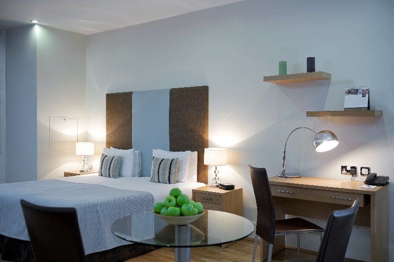 Fraser Suites Queens Gate London Szoba fotó